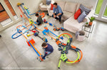 Hot Wheels Action Colossal Crash Motorized Track Set with 2 HW Cars